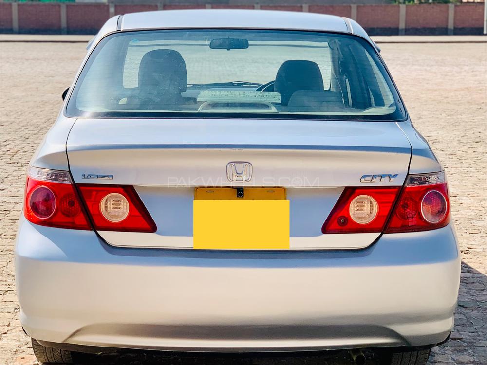 Honda City 2006 for Sale in Bahawalpur Honda City 2006 for Sale in Bahawalpur Image-4