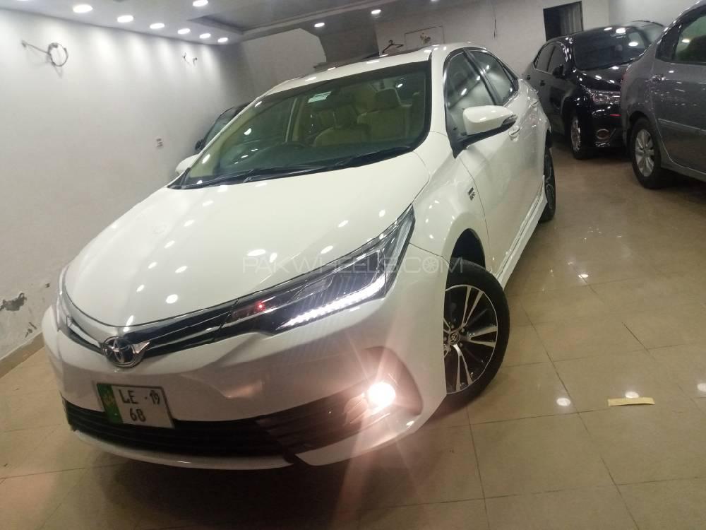 Toyota Corolla 2018 for Sale in Lahore Image-1