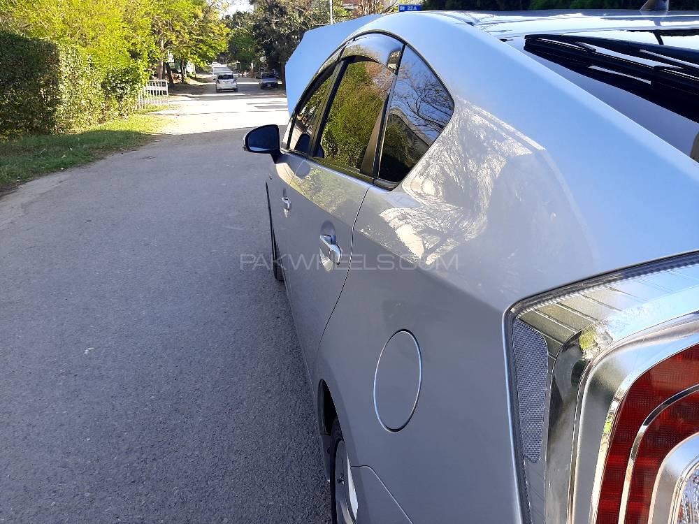 Toyota Prius 2014 for Sale in Islamabad Toyota Prius 2014 for Sale in Islamabad Image-4