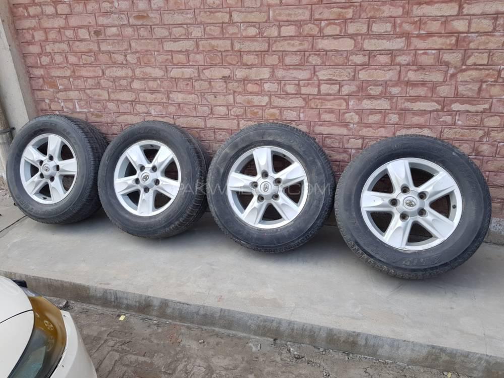 18 inch Land Cruiser Alloy Wheels and Tyres Image-1