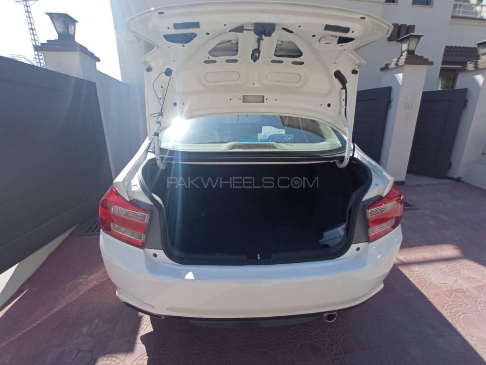 Honda City 2015 for Sale in Rawalpindi Honda City 2015 for Sale in Rawalpindi Image-16