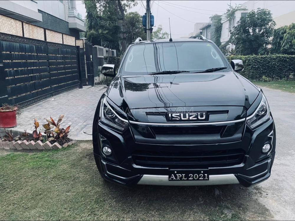 Isuzu D-Max 2021 for Sale in Lahore Isuzu D-Max 2021 for Sale in Lahore Image-2