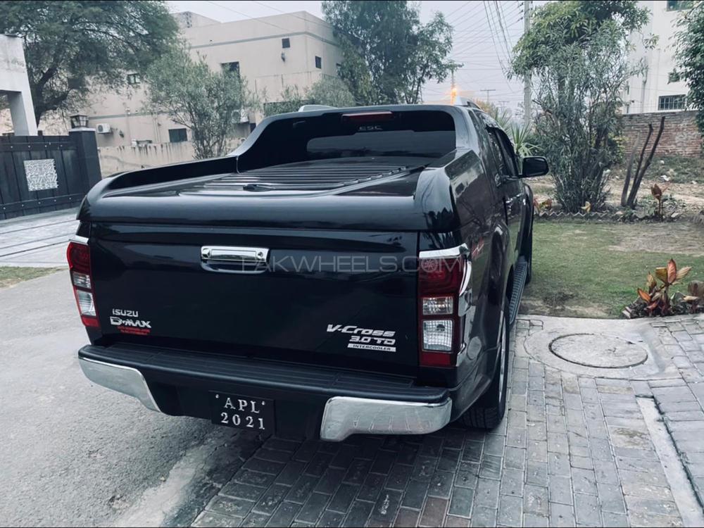 Isuzu D-Max 2021 for Sale in Lahore Isuzu D-Max 2021 for Sale in Lahore Image-5