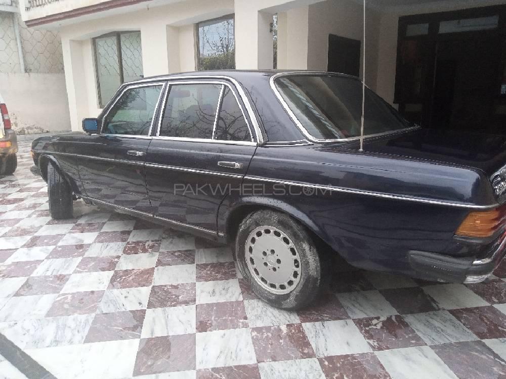مرسڈیز بینز ای کلاس 1985 for Sale in اسلام آباد مرسڈیز بینز ای کلاس 1985 for Sale in اسلام آباد Image-5