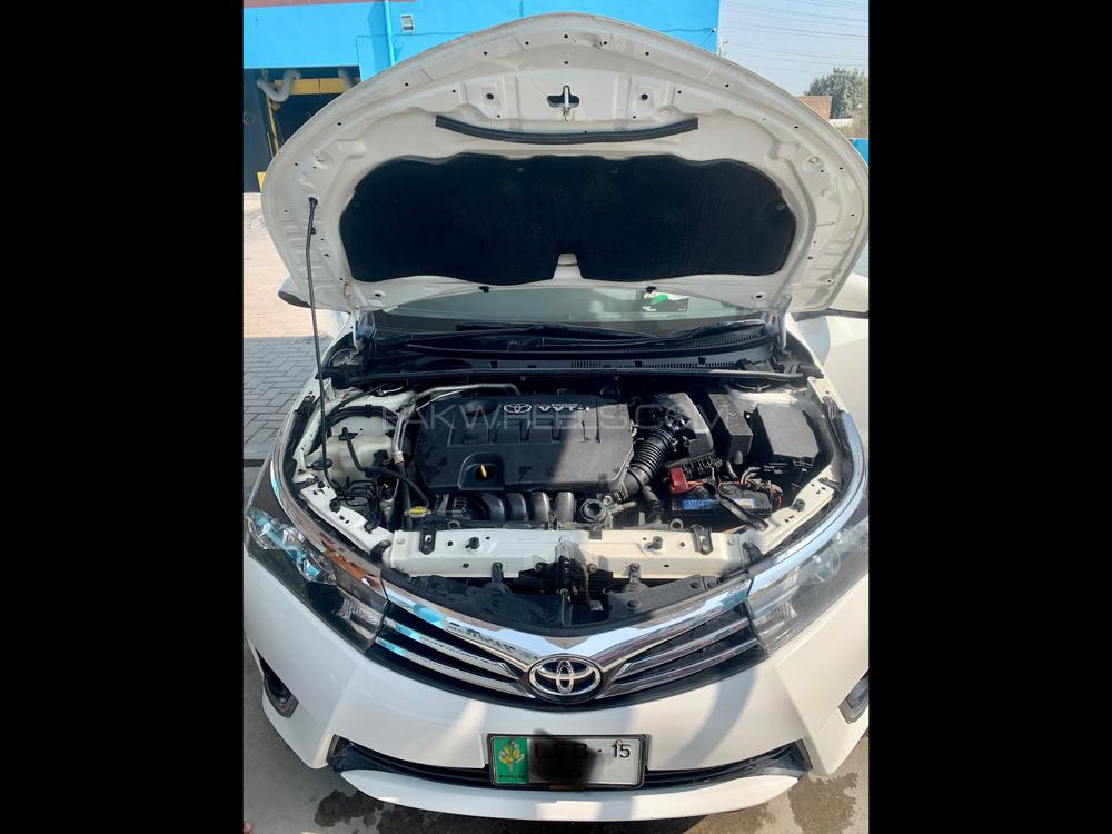 Toyota Corolla 2015 for Sale in Mandi bahauddin Toyota Corolla 2015 for Sale in Mandi bahauddin Image-4