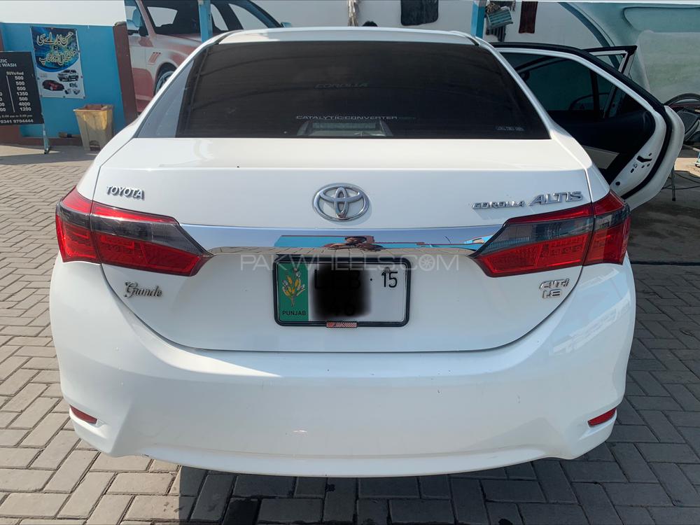 Toyota Corolla 2015 for Sale in Mandi bahauddin Toyota Corolla 2015 for Sale in Mandi bahauddin Image-5