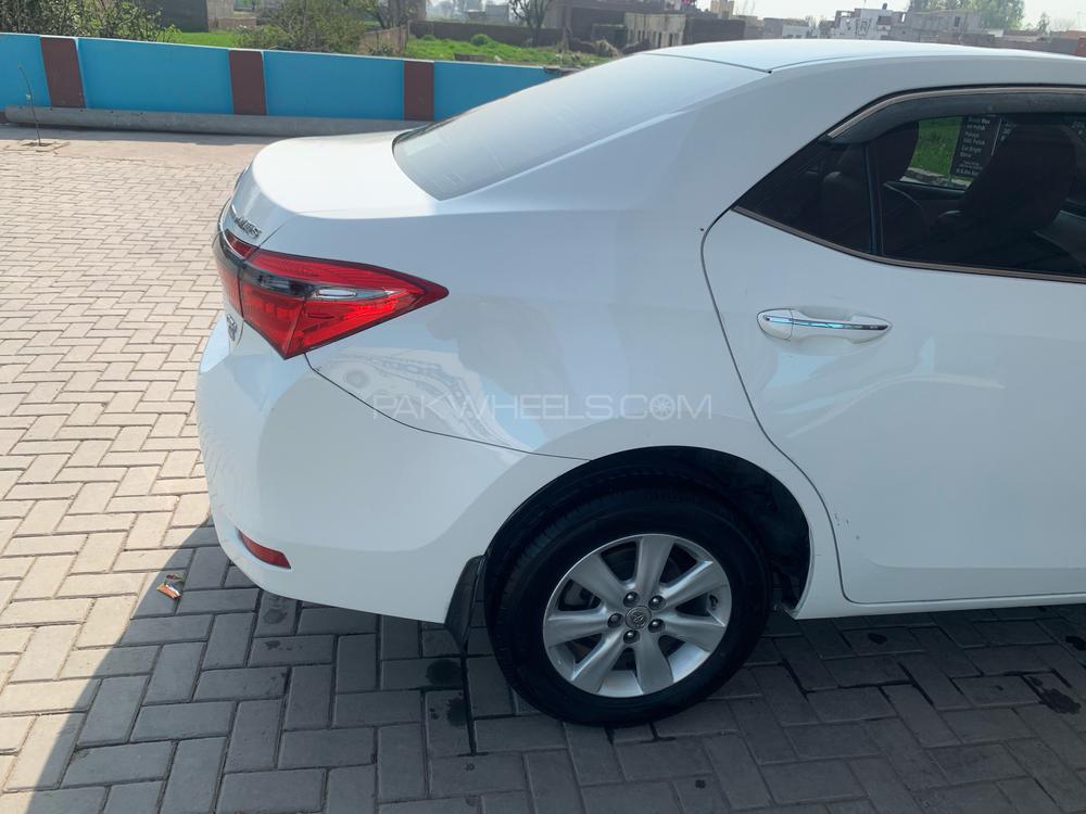 Toyota Corolla 2015 for Sale in Mandi bahauddin Toyota Corolla 2015 for Sale in Mandi bahauddin Image-13