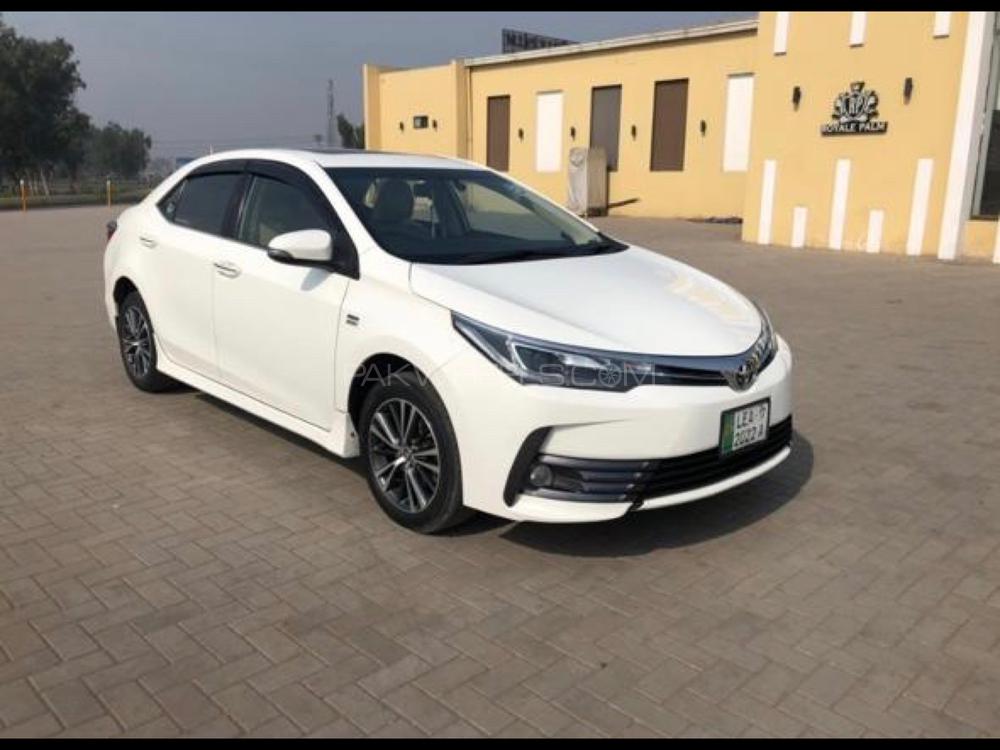 Toyota Corolla 2017 for Sale in Lahore Toyota Corolla 2017 for Sale in Lahore Image-5