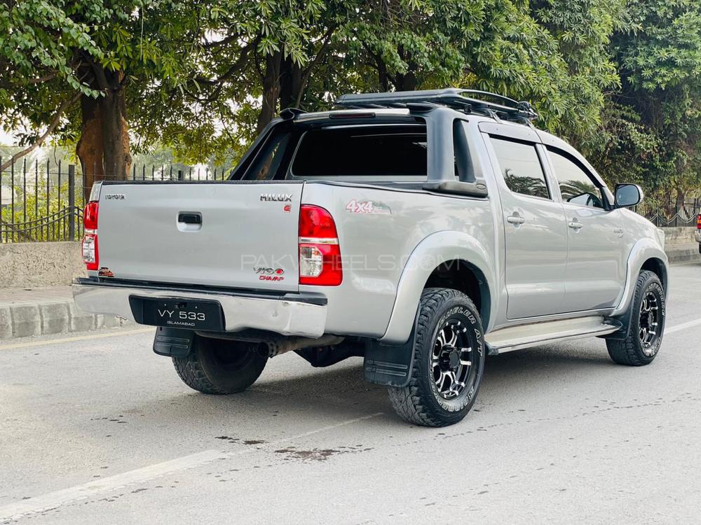 Toyota Hilux 2012 for Sale in Rawalpindi Toyota Hilux 2012 for Sale in Rawalpindi Image-2