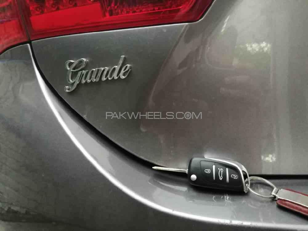 Toyota Corolla 2016 for Sale in Fateh Jang Toyota Corolla 2016 for Sale in Fateh Jang Image-6