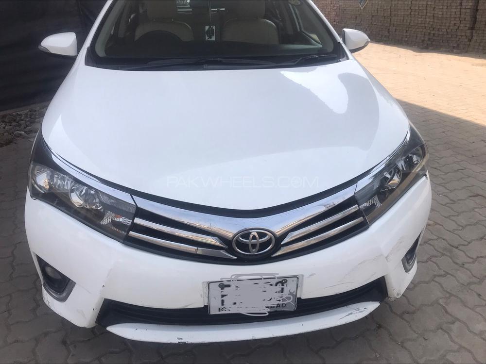 Toyota Corolla 2015 for Sale in Faisalabad Image-1