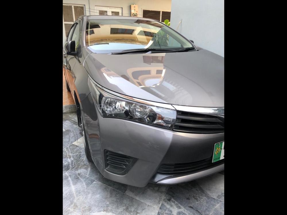 Toyota Corolla 2015 for Sale in Lahore Toyota Corolla 2015 for Sale in Lahore Image-2
