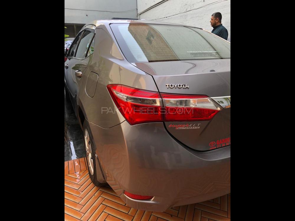 Toyota Corolla 2015 for Sale in Lahore Toyota Corolla 2015 for Sale in Lahore Image-7