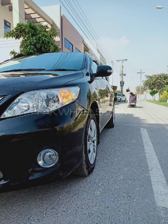 Toyota Corolla 2013 for Sale in Pak pattan sharif Image-1