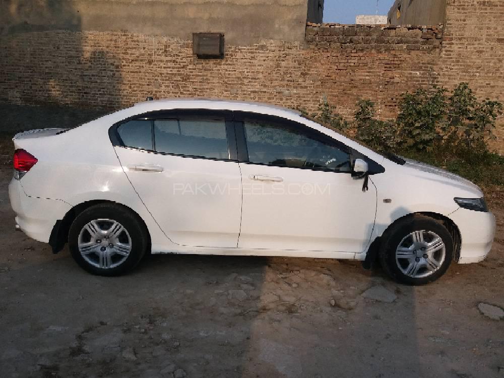 Honda City 2014 for Sale in Rawalpindi Honda City 2014 for Sale in Rawalpindi Image-8