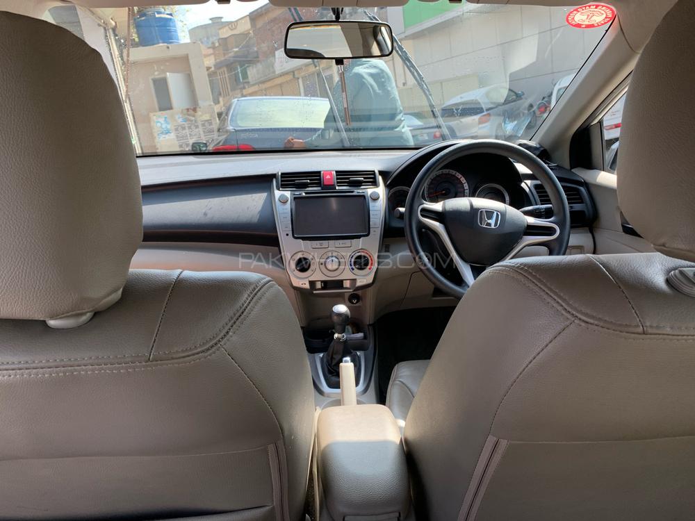 Honda City 2014 for Sale in Lahore Honda City 2014 for Sale in Lahore Image-4