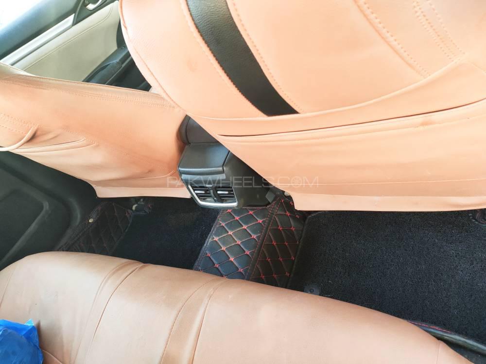 Honda Civic 2017 for Sale in Multan Honda Civic 2017 for Sale in Multan Image-2