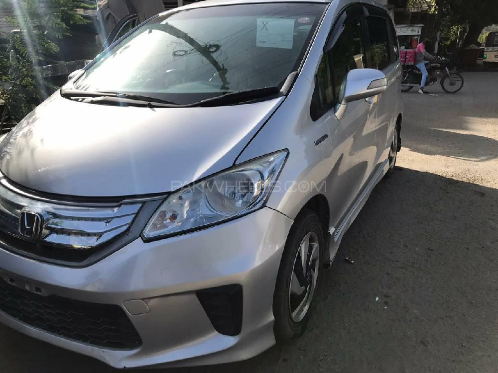 Honda Freed 2014 for Sale in Lahore Image-1