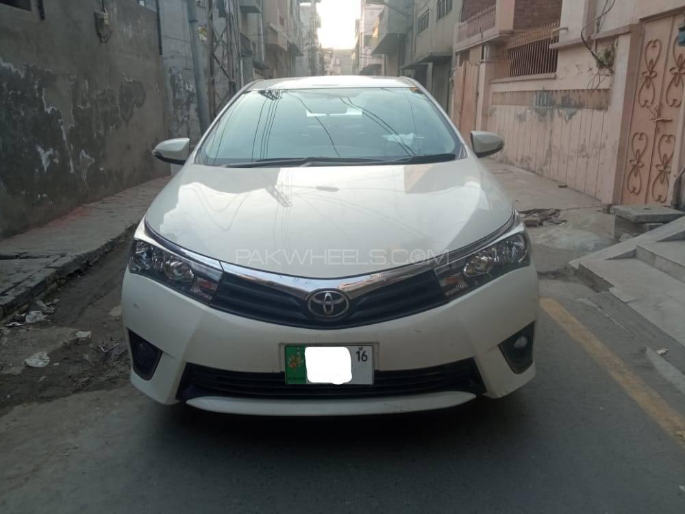 Toyota Corolla 2016 for Sale in Lahore Image-1