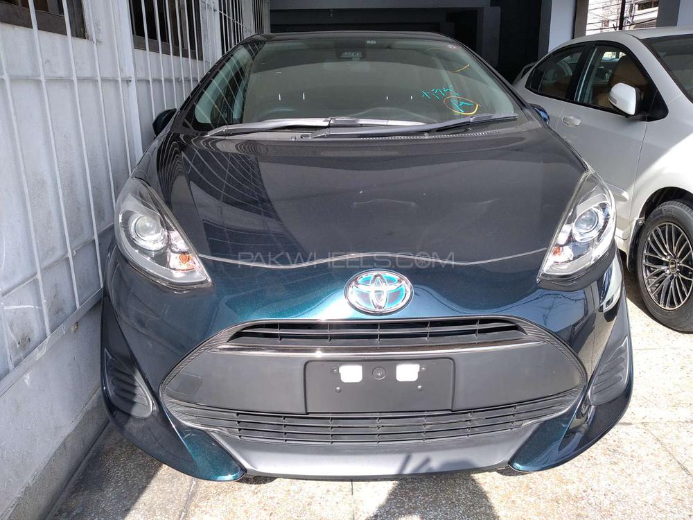 Toyota Aqua 2017 for Sale in Lahore Image-1