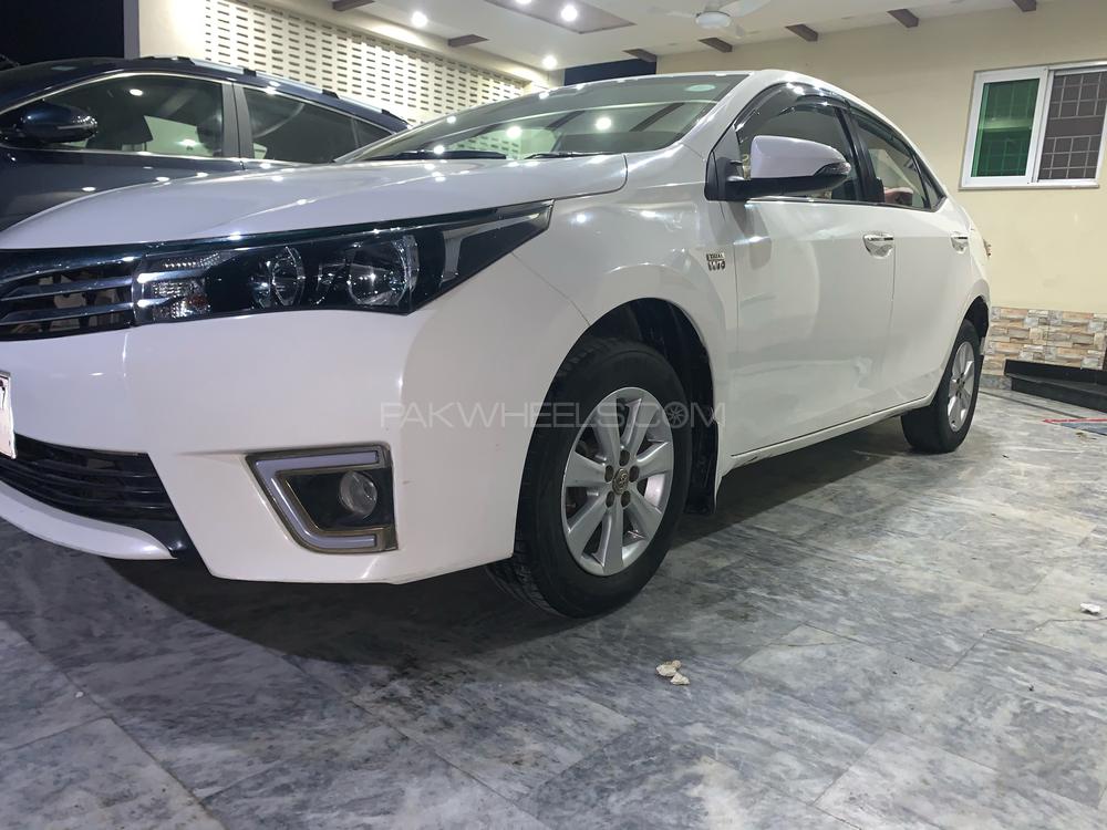 Toyota Corolla 2017 for Sale in Lahore Image-1
