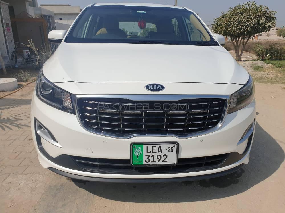 KIA Carnival 2019 for Sale in Vehari Image-1