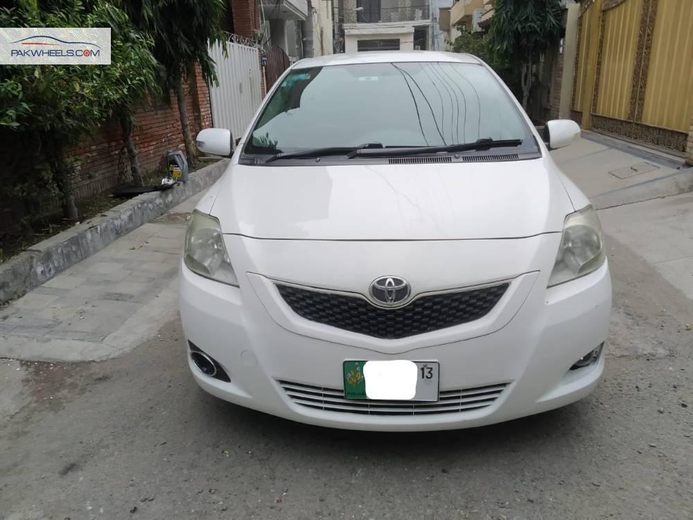 Toyota Belta 2010 for Sale in Lahore Image-1