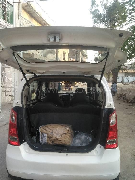Suzuki Wagon R 2017 for Sale in Bahawalpur Suzuki Wagon R 2017 for Sale in Bahawalpur Image-2