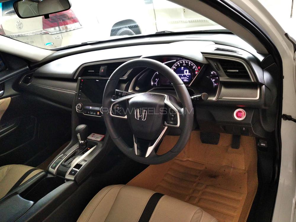 Honda Civic 2018 for Sale in Lahore Honda Civic 2018 for Sale in Lahore Image-6
