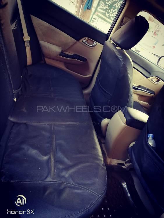 ہونڈا سوک 2015 for Sale in کراچی ہونڈا سوک 2015 for Sale in کراچی Image-8