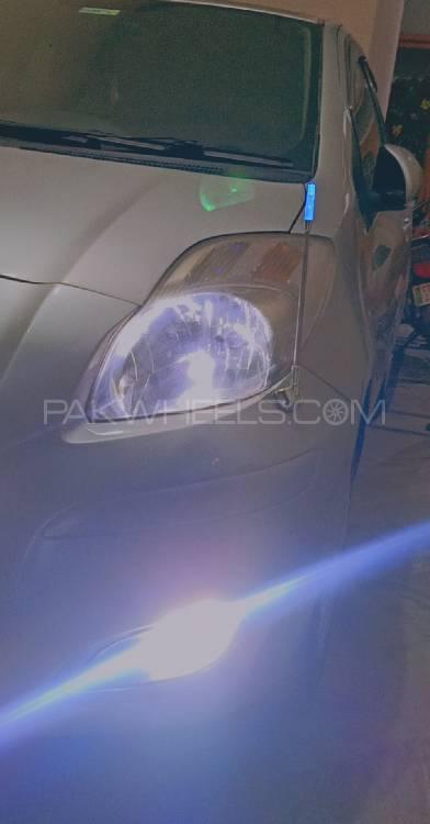 Toyota Vitz 2009 for Sale in Lahore Image-1
