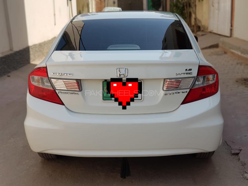 Honda Civic 2015 for Sale in Multan Honda Civic 2015 for Sale in Multan Image-3
