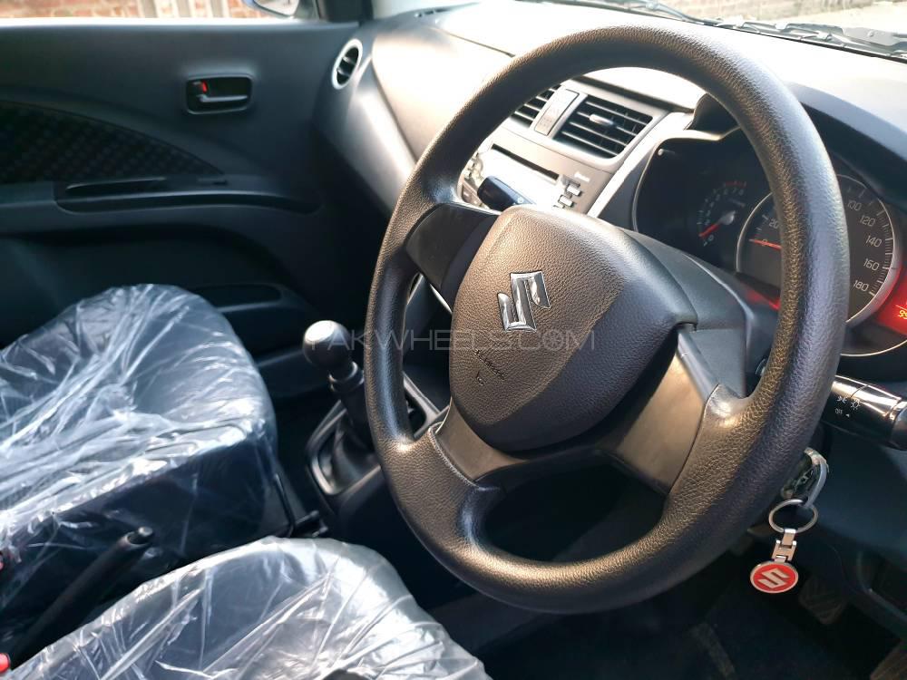 Suzuki Cultus 2017 for Sale in Lahore Suzuki Cultus 2017 for Sale in Lahore Image-4
