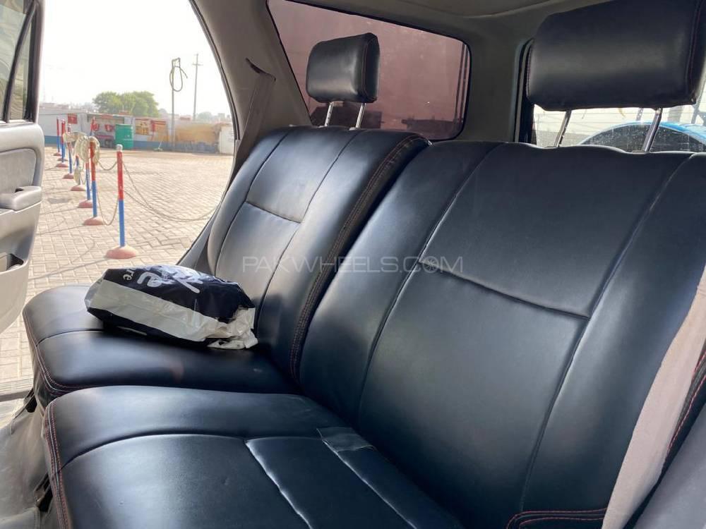 ٹویوٹا سرف 2001 for Sale in رحیم یار خان ٹویوٹا سرف 2001 for Sale in رحیم یار خان Image-8