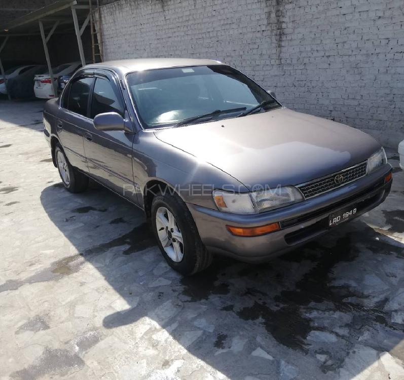 Toyota Corolla 1998 for Sale in Peshawar Image-1