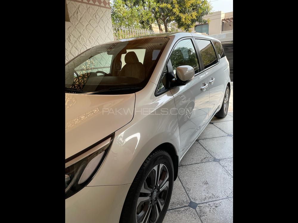 کِیا کارنیول 2018 for Sale in لاہور کِیا کارنیول 2018 for Sale in لاہور Image-3