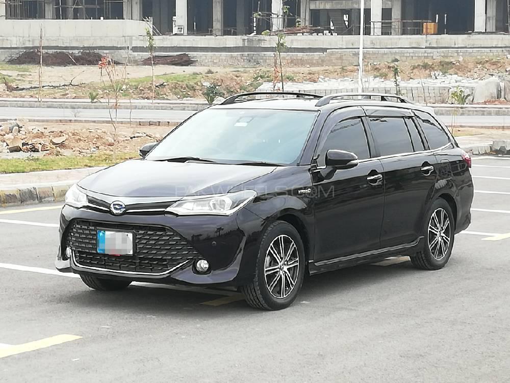 Toyota Corolla Fielder 2015 for Sale in Rawalpindi Image-1