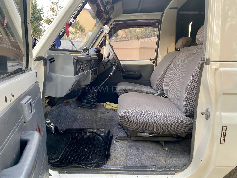 ٹویوٹا لینڈ کروزر 1987 for Sale in راولپنڈی ٹویوٹا لینڈ کروزر 1987 for Sale in راولپنڈی Image-10