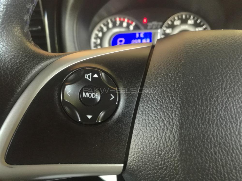 Nissan Roox 2015 for Sale in Karachi Nissan Roox 2015 for Sale in Karachi Image-5