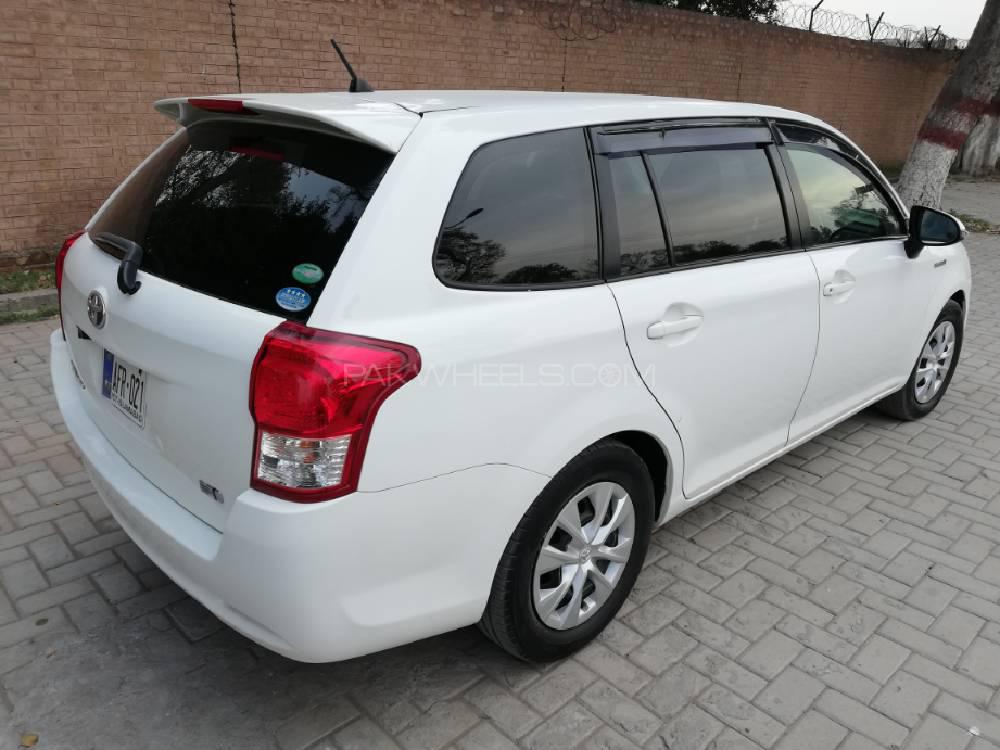 ٹویوٹا کرولا فیلڈر 2015 for Sale in پشاور ٹویوٹا کرولا فیلڈر 2015 for Sale in پشاور Image-4
