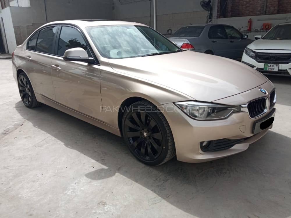 BMW 3 Series 2015 for Sale in Lahore BMW 3 Series 2015 for Sale in Lahore Image-2