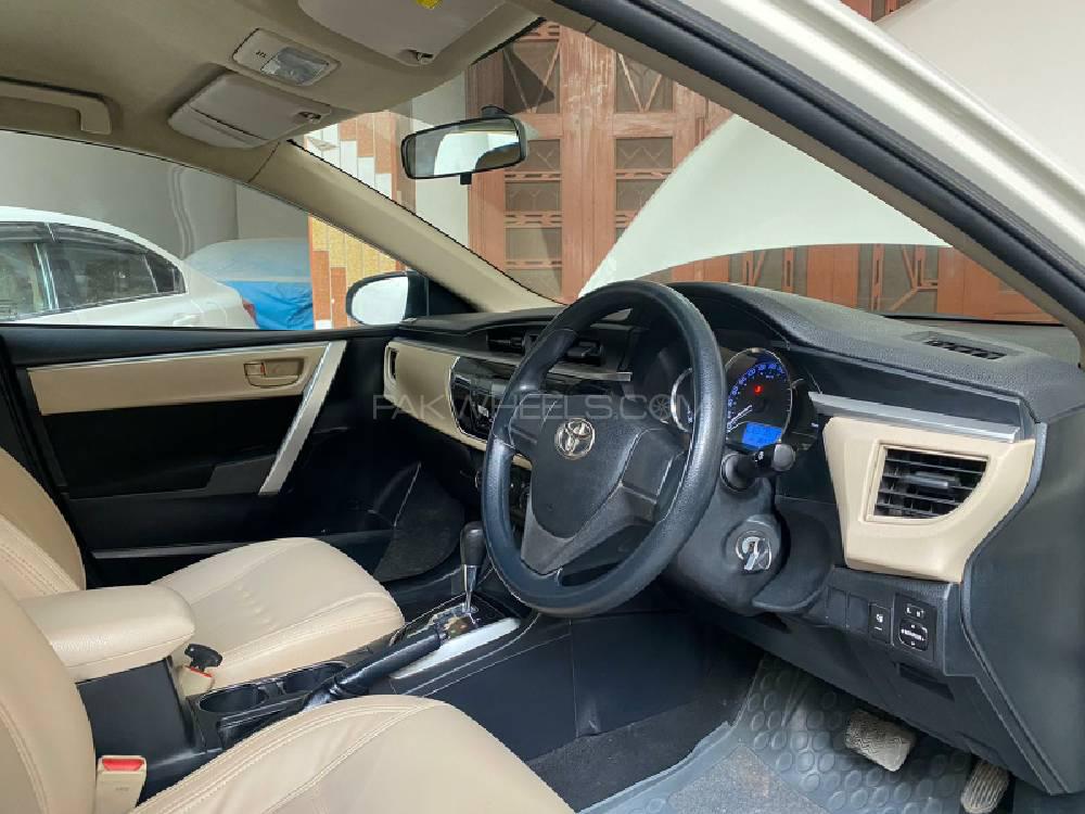 Toyota Corolla 2014 for Sale in Gujrat Toyota Corolla 2014 for Sale in Gujrat Image-12