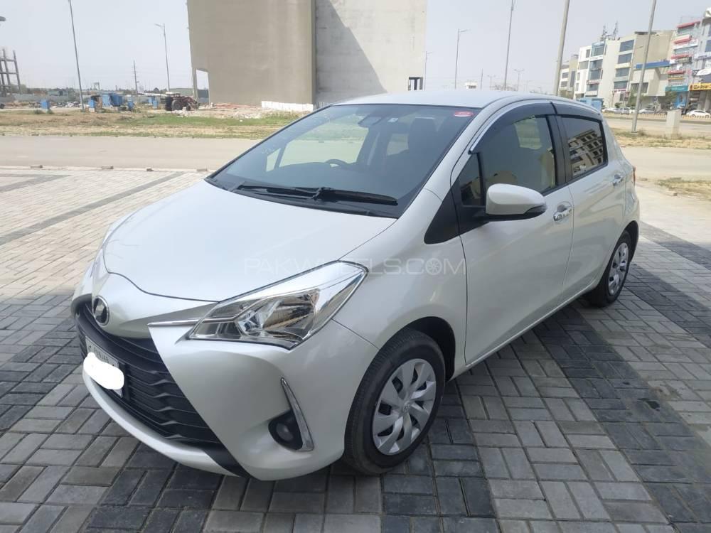 Toyota Vitz 2018 for Sale in Lahore Toyota Vitz 2018 for Sale in Lahore Image-2