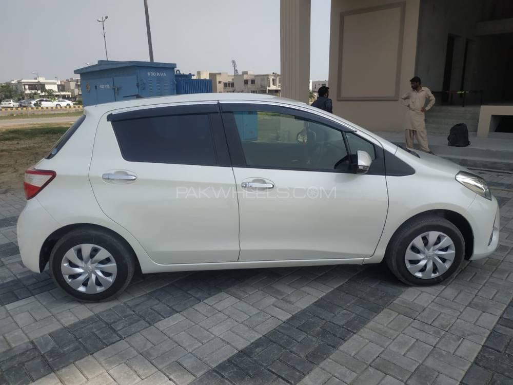 Toyota Vitz 2018 for Sale in Lahore Toyota Vitz 2018 for Sale in Lahore Image-7