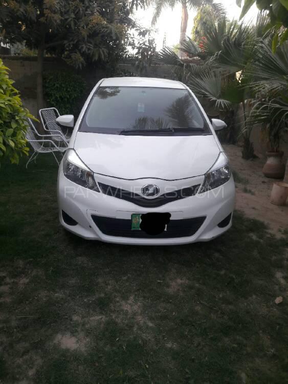 Toyota Vitz 2014 for Sale in Multan Toyota Vitz 2014 for Sale in Multan Image-3