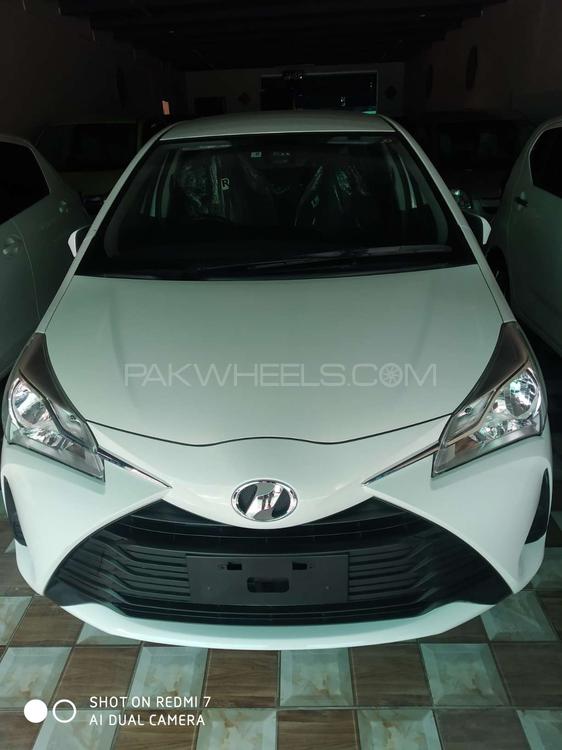 Toyota Vitz 2017 for Sale in Bahawalpur Image-1