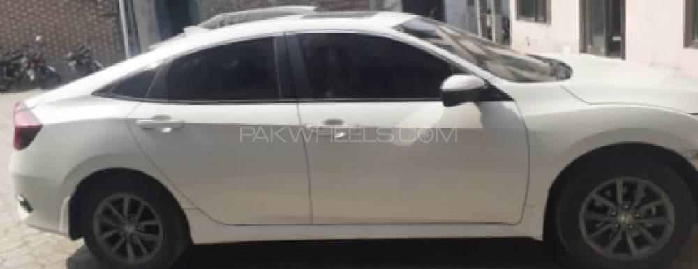 Honda Civic 2020 for Sale in Lahore Honda Civic 2020 for Sale in Lahore Image-8