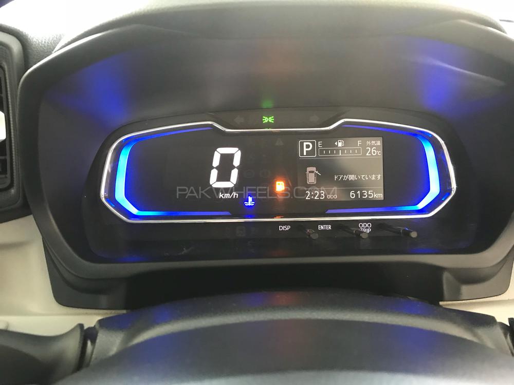 Toyota Pixis Epoch 2017 for Sale in Lahore Toyota Pixis Epoch 2017 for Sale in Lahore Image-12