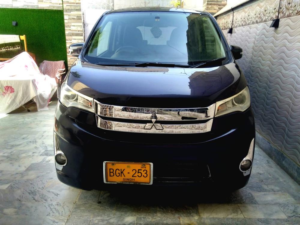 مٹسوبیشی ای کے کسٹم 2014 for Sale in کراچی مٹسوبیشی ای کے کسٹم 2014 for Sale in کراچی Image-2