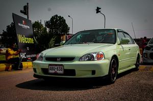 ہونڈا سوک - 2000